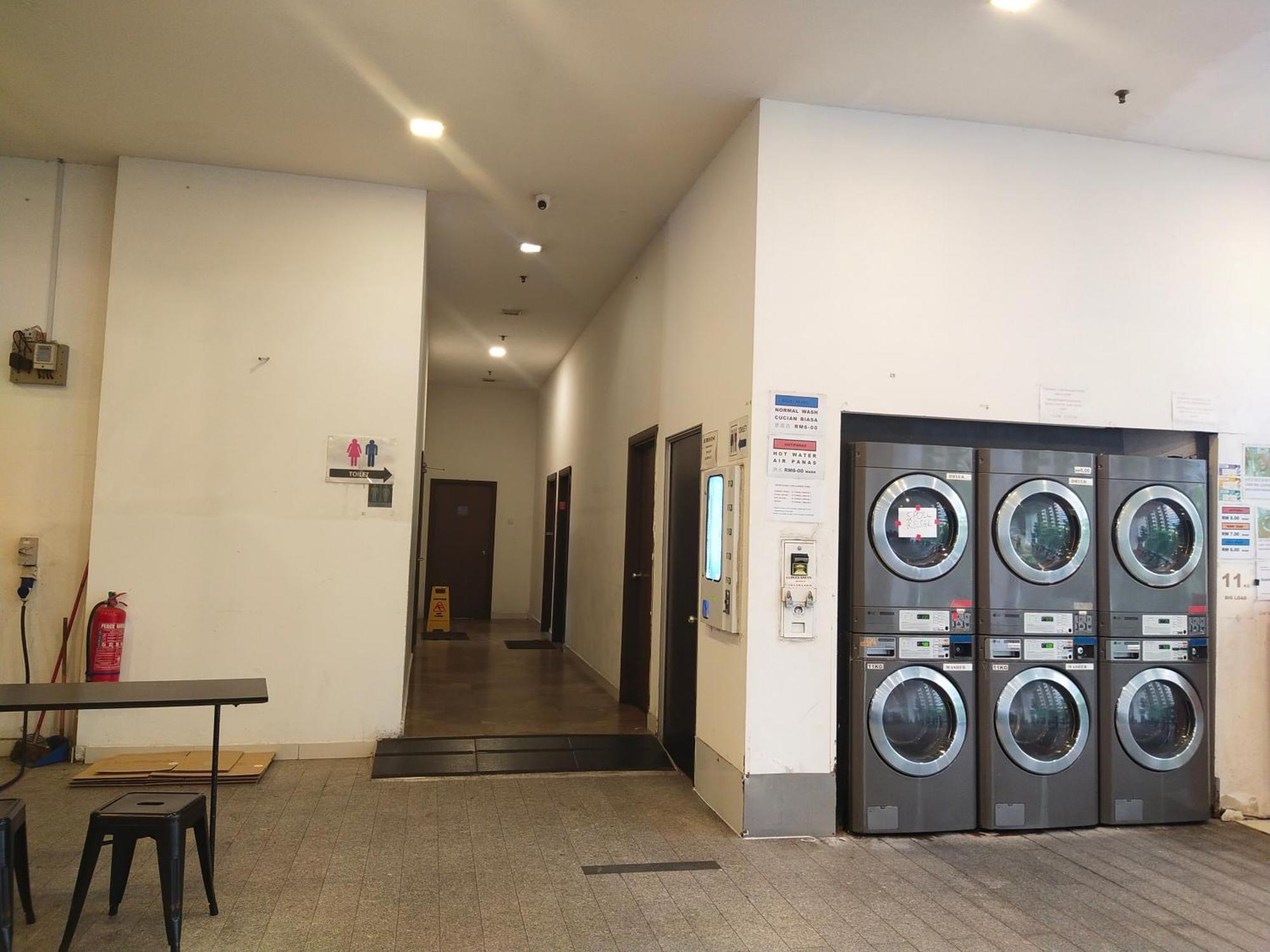 Regalia Exclusive Hostel Kuala Lumpur Esterno foto