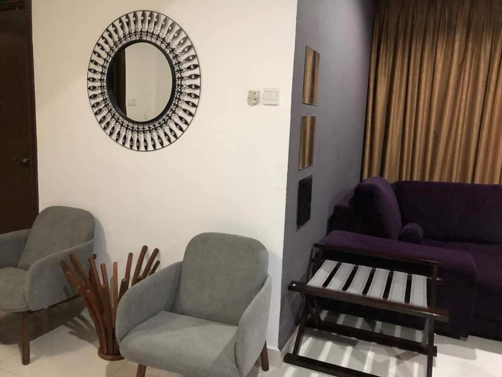 Regalia Exclusive Hostel Kuala Lumpur Esterno foto