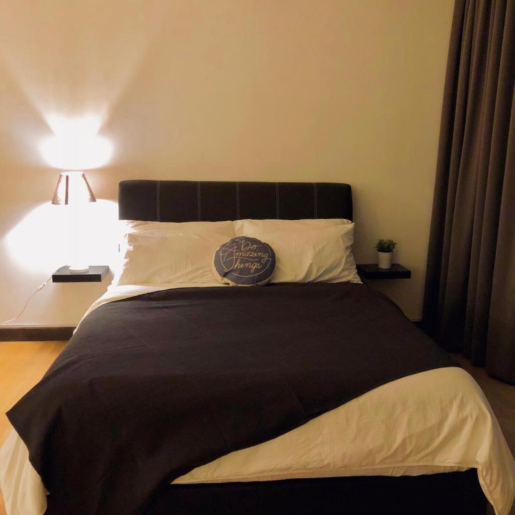 Regalia Exclusive Hostel Kuala Lumpur Esterno foto
